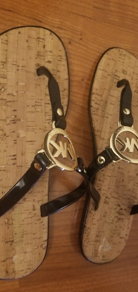 Michael Kors Black Jelly Sandals NWOT - Picture 5 of 6